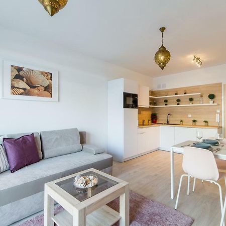 Apartament Rose Kolobrzeg Exterior photo